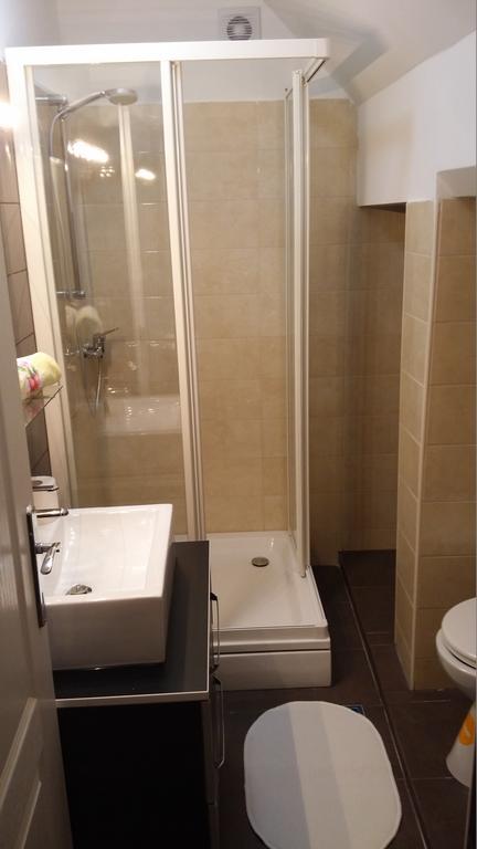 アパートメンツ トップ センター ザグレブ 部屋 写真